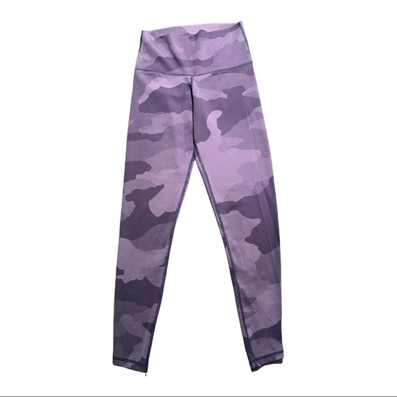 Aerie Chill Play Move Navy Camo Leggings - Picture 4 of 5
